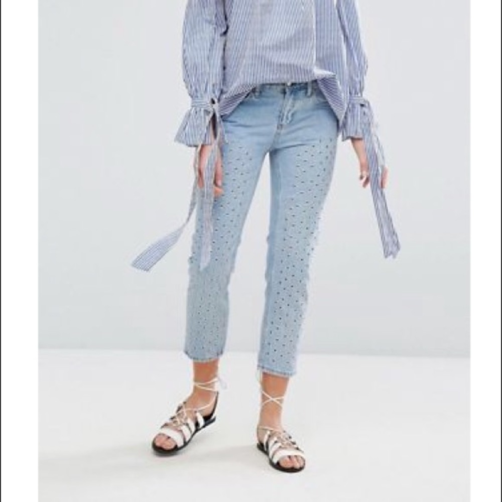 NWT Boyfriend Relaxed Fit Jeans